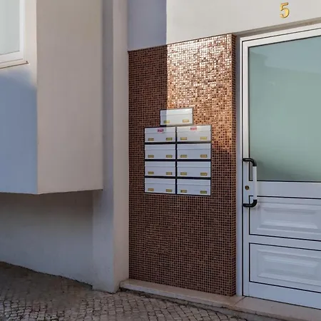 Airport - Std 2 - Ar Condicionado - Cave 20m2 215ft2 - Full Equipped - Ring Bell E Appartement *