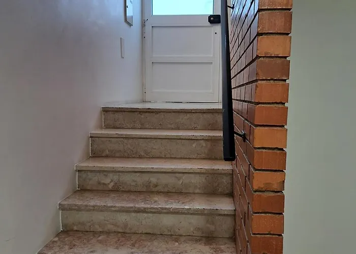 Airport - Std 2 - Ar Condicionado - Cave 20m2 215ft2 - Full Equipped - Ring Bell E Appartement Lissabon