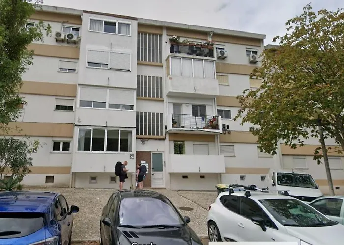 Airport - Std 2 - Ar Condicionado - Cave 20m2 215ft2 - Full Equipped - Ring Bell E * Lissabon