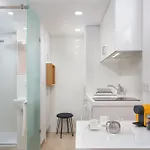 Airport - Std 2 - Ar Condicionado - Cave 20m2 215ft2 - Full Equipped - Ring Bell E 아파트