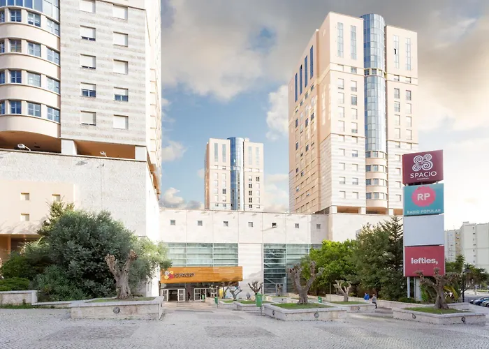 Airport - Std 2 - Ar Condicionado - Cave 20m2 215ft2 - Full Equipped - Ring Bell E Apartmán *